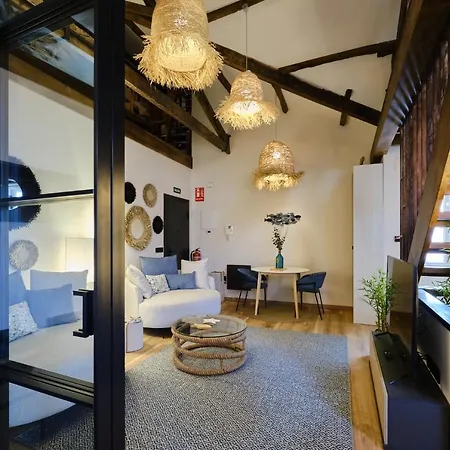 Apartamento El Amarre - Estilo Náutico En El Puerto Deportivo - Grupo Querbes Gijón