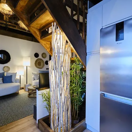 アパート El Amarre, Loft Nautico En El Puerto Deportivo ヒホン