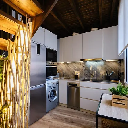 El Amarre - Estilo Nautico En El Puerto Deportivo - Grupo Querbes Apartmán *