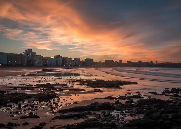 El Amarre - Estilo Náutico En El Puerto Deportivo - Grupo Querbes *